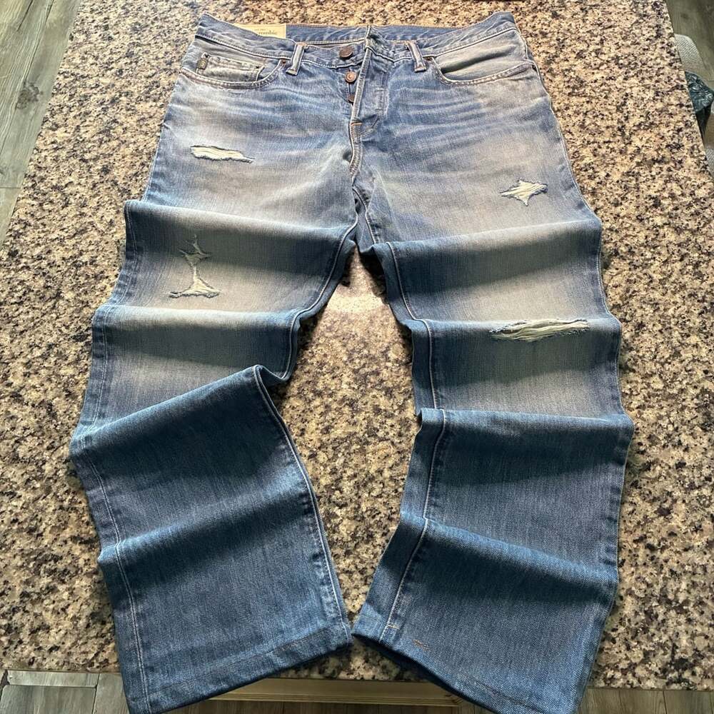 Abercrombie & Fitch The A&F Slim Straight Distressed Denim Jeans W33 L32